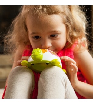 Jucarie de motricitate Fat Brain Toys Pop and Slide Shelly - Jucării bebeluși