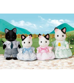 Figurine Sylvanian Families 5181 - Familia pisicilor Tuxedo - Figurine Figurine Sylvanian Families 5181 - Familia pisicilor Tuxedo - Figurine