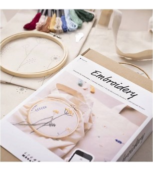 Kit de broderie pentru incepatori - flori - Seturi de cusut pentru copii