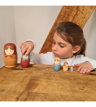 Joc de pictat papusi matrioshka, Egmont toys - Seturi de pictura și desenat