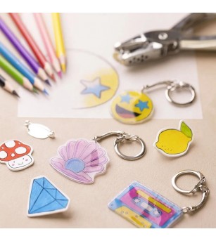 Kit creativ cu folii termocontractabile (Shrink plastic) - Brelocuri si brose - Shrink plastic - folii termocontractibile Kit creativ cu folii termocontractabile (Shrink plastic) - Brelocuri si brose - Shrink plastic - folii termocontractibile