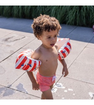 Aripioare inot Red White Whale, Swim Essentials 2-6 ani - Aripioare înot copii Aripioare inot Red White Whale, Swim Essentials 2-6 ani - Aripioare înot copii