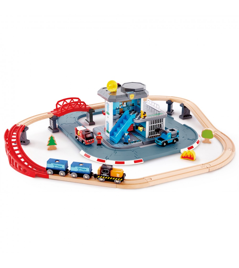 Jucarie din lemn - Set tren si servicii de urgenta (55 piese) - Vehicule de jucărie