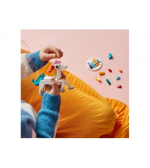 LEGO Creator: Unicorn magic 31140 - 145 piese, 7 + ani - LEGO Creator