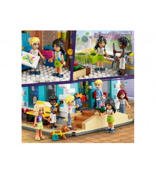 LEGO Friends: Centrul recreativ al comunitatii din Heartlake 41748 - 1513 piese, 9 + ani - LEGO Friends LEGO Friends: Centrul recreativ al comunitatii din Heartlake 41748 - 1513 piese, 9 + ani - LEGO Friends