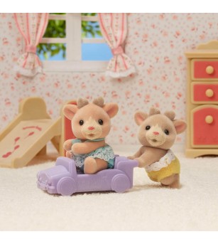 Figurine Sylvanian Families 5693 - gemenii Ren - Figurine