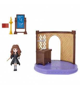 Harry Potter set lumea vrajilor sala de clasa - Jucării cu Harry Potter
