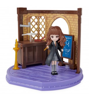 Harry Potter set lumea vrajilor sala de clasa - Jucării cu Harry Potter