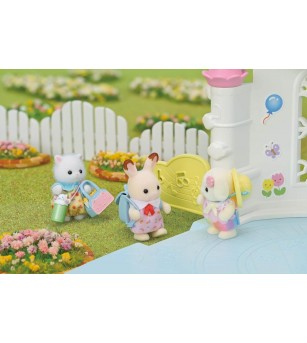 Figurine Sylvanian Families 5747 - Prieteni de la gradiniță - Figurine Figurine Sylvanian Families 5747 - Prieteni de la gradiniță - Figurine