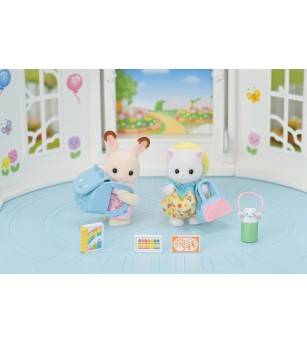 Figurine Sylvanian Families 5747 - Prieteni de la gradiniță - Figurine Figurine Sylvanian Families 5747 - Prieteni de la gradiniță - Figurine