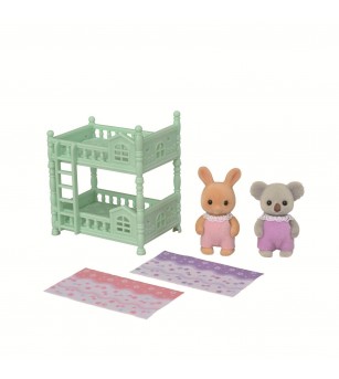 Sylvanian Families 5780 - pat etajat și figurine iepuraș Sunny și ursuleț Koala - Figurine