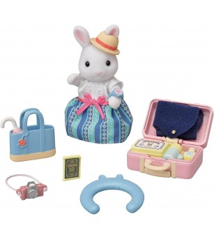Sylvanian Families 5641 - Set voiaj de weekend și figurină iepuraș - Figurine