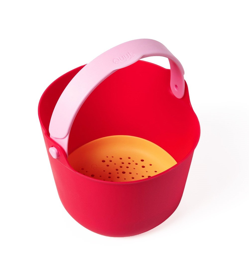 Bucki, galetusa cu sita, rosu cherry, Quut Toys - Jucării pentru nisip