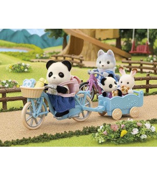 Set Sylvanian Families 5652 - figurină Panda cu bicicletă și patine - Figurine