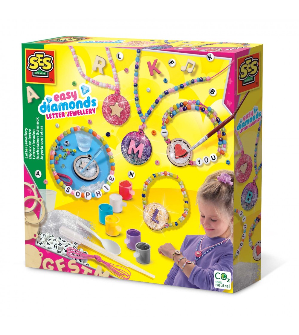 Set creativ copii - Bijuterii cu margele si litere - Seturi cu mărgele și brățări