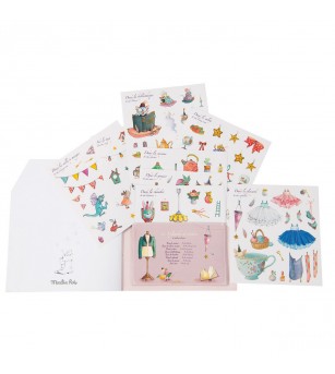 Carte de colorat cu abtibilduri, A fost odata, Moulin Roty - Stickere copii și abțibilduri