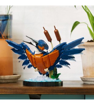 LEGO Icons: Pescaras - 10331, 834 piese, 18 + ani - LEGO Icons (Creator Expert)