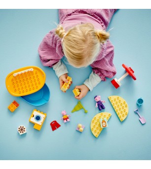 LEGO DUPLO: Purcelusa Peppa si Excursia cu barca - 10432, 23 piese, 2 + ani - LEGO DUPLO