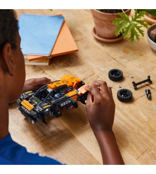LEGO Technic: NEOM McLaren Extreme E Race Car - 42166, 252 piese, 7 + ani - LEGO Technic