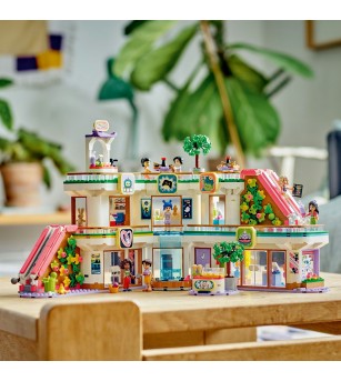 LEGO Friends: Mallul din orasul Heartlake - 42604, 1237 piese, 8 + ani - LEGO Friends LEGO Friends: Mallul din orasul Heartlake - 42604, 1237 piese, 8 + ani - LEGO Friends