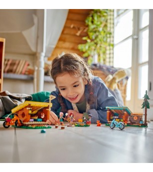 LEGO Friends: Cabane în tabara de aventuri - 42624, 437 piese, 7 + ani - LEGO Friends