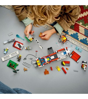 LEGO City: Camion de pompieri - 60374, 502 piese, 7 + ani - LEGO City