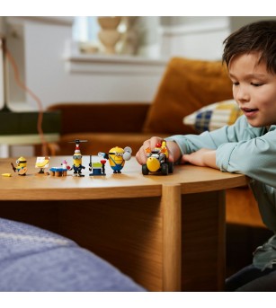 LEGO Minions: Minionii si masina-banana - 75580, 136 piese, 6 + ani - LEGO Super Mario