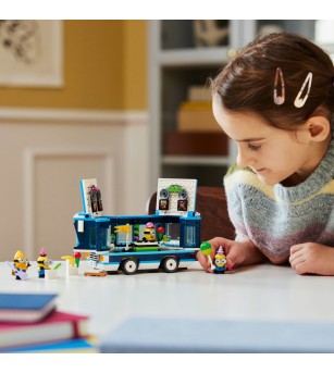 LEGO Minions: Autobuzul de petrecere al minionilor - 75581, 379 piese, 7 + ani - LEGO Super Mario