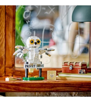 LEGO Harry Potter: Hedwig pe Privet Drive nr. 4 - 76425, 337 piese, 7 + ani - LEGO Harry Potter