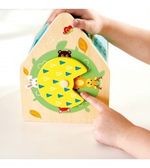 Jucarie din lemn - Sortator de forme pentru casa cu personaje - Jucării de lemn si Montessori