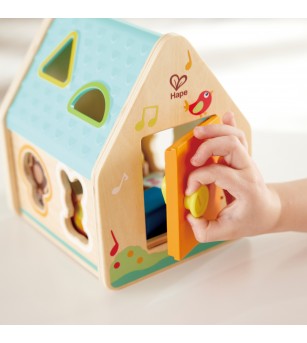 Jucarie din lemn - Sortator de forme pentru casa cu personaje - Jucării de lemn si Montessori