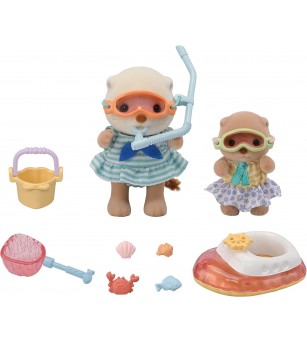 Set Sylvanian Families 5804 - Aventuri acvatice cu surorile Vidră - Figurine