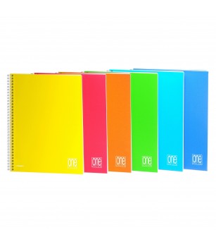 Caiet A4+ cu spirala - One Color, 80 g/m2, 80 pag., coperta PP (Matematica) - Rechizitie
