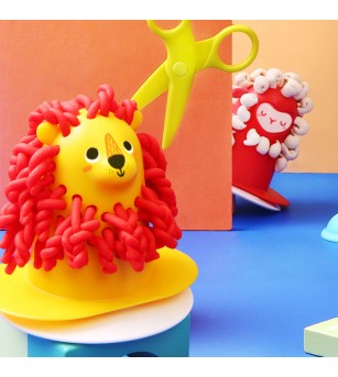 Set creativ Jar Melo – Salon de coafură din pastă de modelaj - Seturi cu plastilină și modelare Set creativ Jar Melo – Salon de coafură din pastă de modelaj - Seturi cu plastilină și modelare