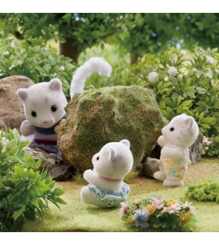 Figurine Sylvanian Families 5814 - Familia de leoparzi de zăpadă - Figurine Figurine Sylvanian Families 5814 - Familia de leoparzi de zăpadă - Figurine