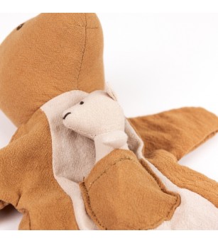 Papusa de mana Cangur cu pui, Egmont Toys - Marionete