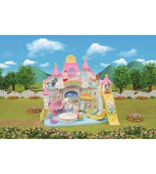 Sylvanian Families 5743 - Grădinița Sunny Castle și figurină iepuraș Flora - Figurine