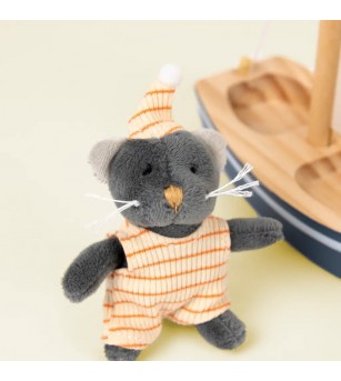 Pisoiul Malo cu barcuta, Egmont Toys - Papusi si jucarii de plus