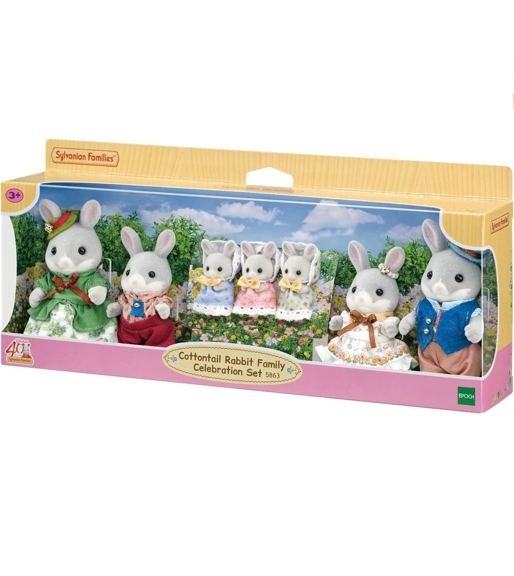 Figurine Sylvanian Families 5863 - Familia iepurasilor Cottontail - Set Festiv - Figurine