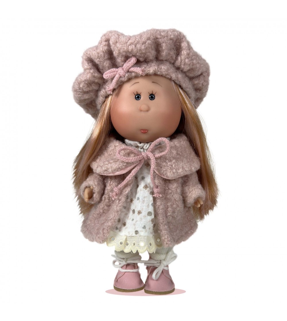 Papusa Nines D'Onil, Colectia Little Mia, Mia Winter, cu miros de vanilie, 23 cm - Papusi